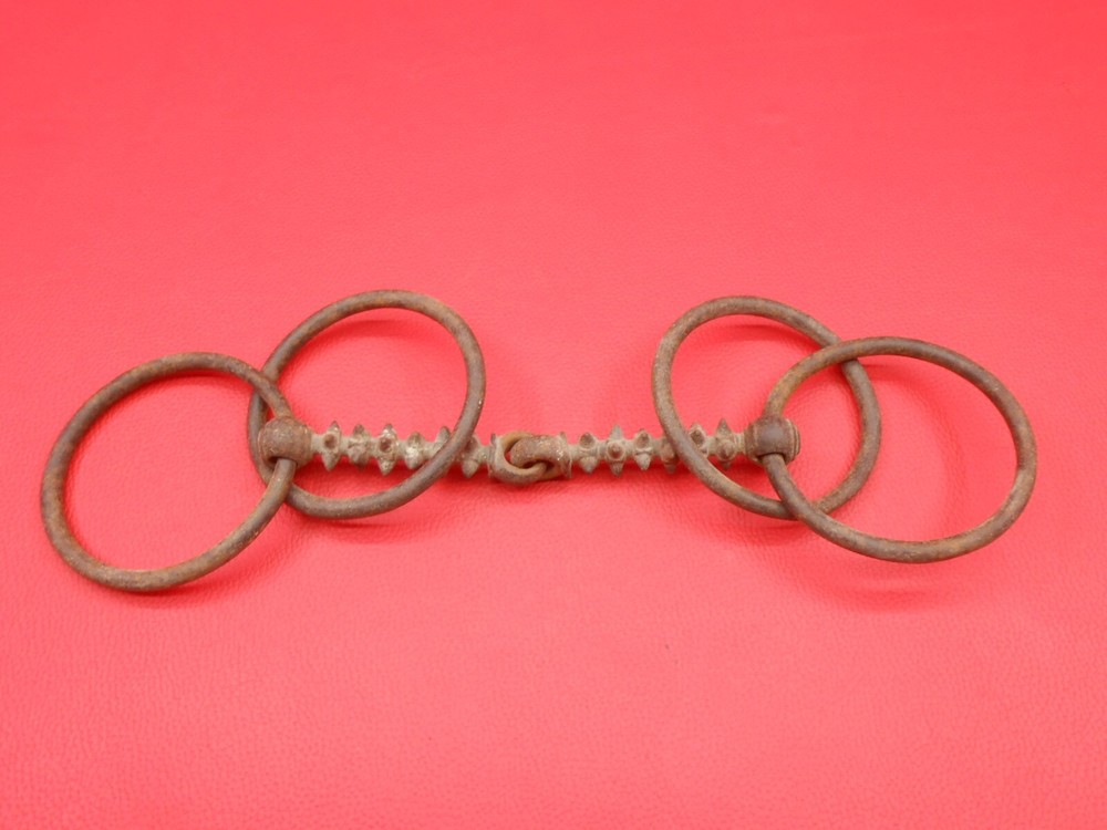 Old Antique Horse Bridle Bit Hand Forge Solid Iron Vintage Double Ring C071