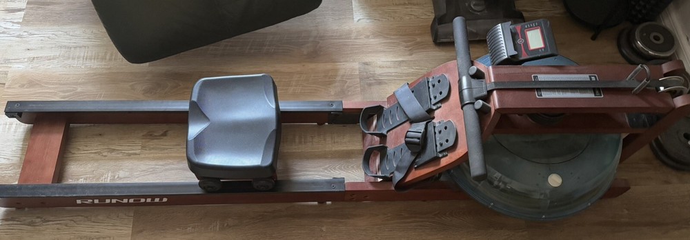Runow Hydro Rowing Machine