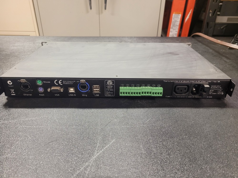 Martin Ether2DMX8 Artnet to DMX