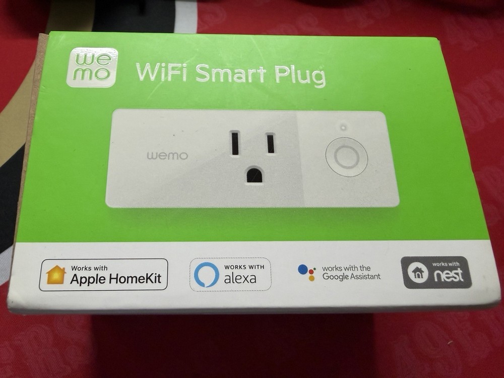 WeMo WiFi Enabled Mini Smart Plug - White