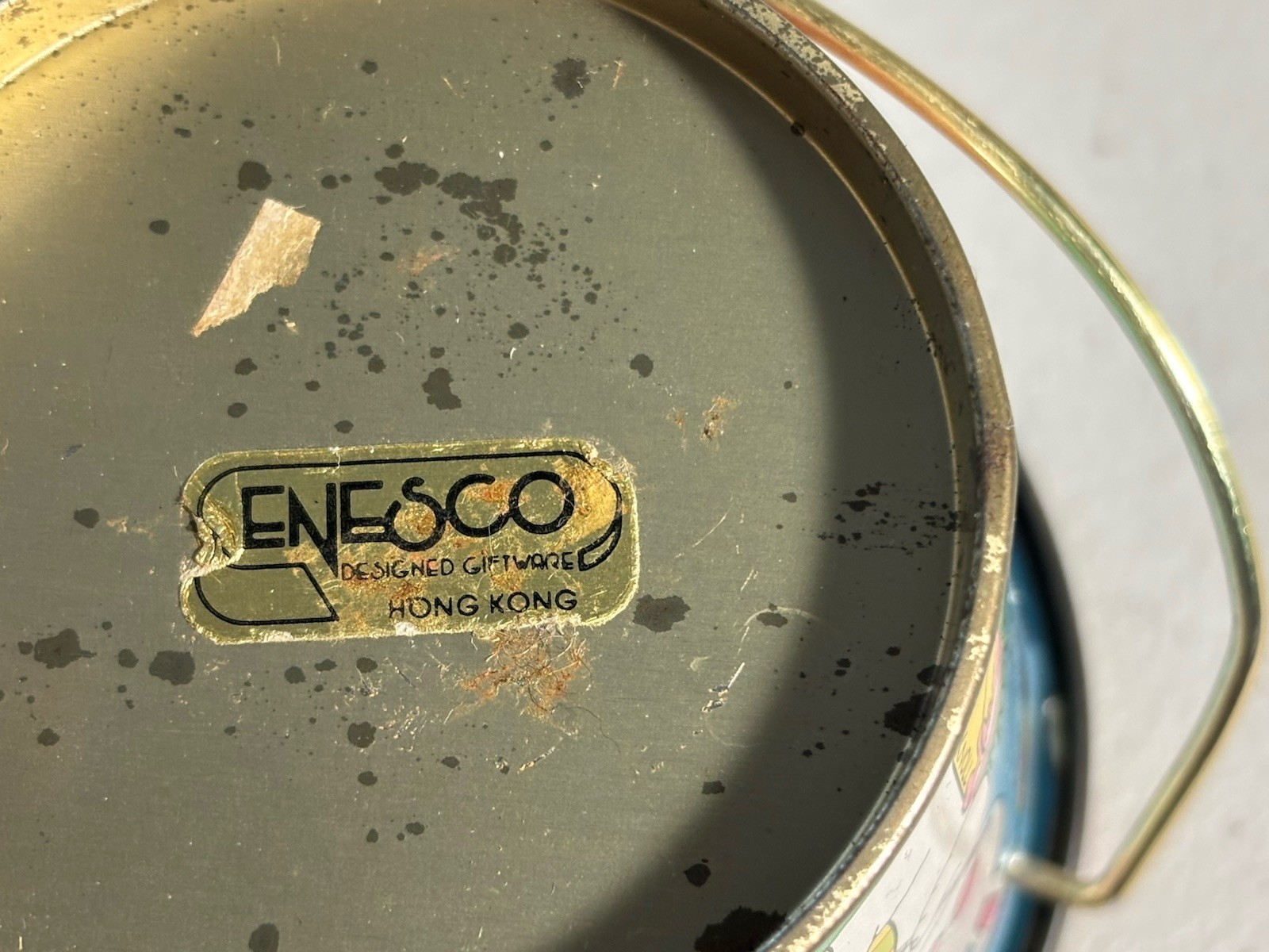 VINTAGE EASTER ENESCO HONG KONG TIN LITHOGRAPH BUCKET WITH LID