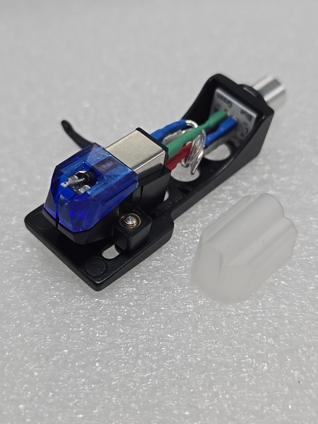 Audio-Technica AT-VM95E Cartridge with Black Headshell Generic Elliptical Stylus