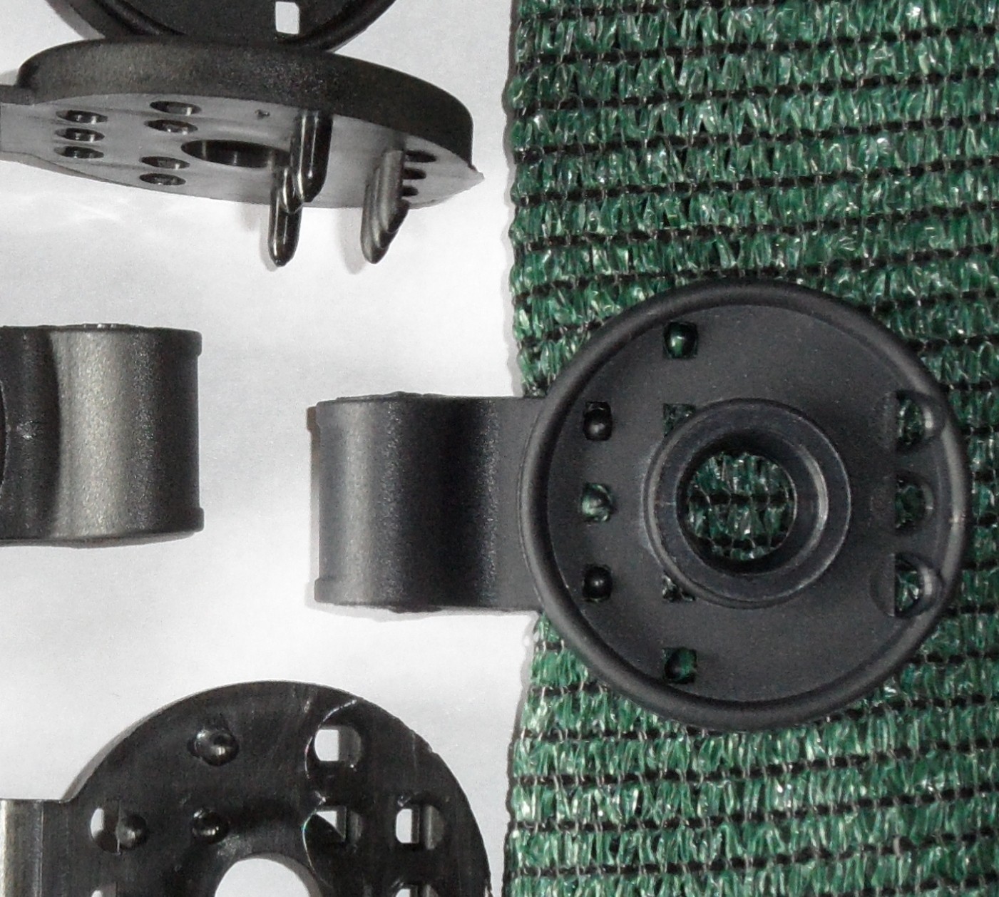 Shade Cloth Privacy Screen 44in x 25ft 90% Outdoor Knitted Sun Wind Block Fabric