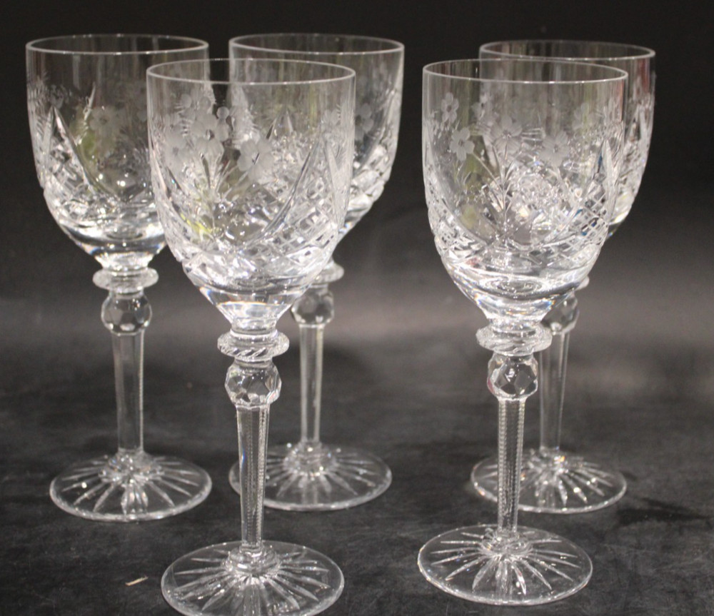 Rogaska Jasmine 5 Wine 7 3/4"