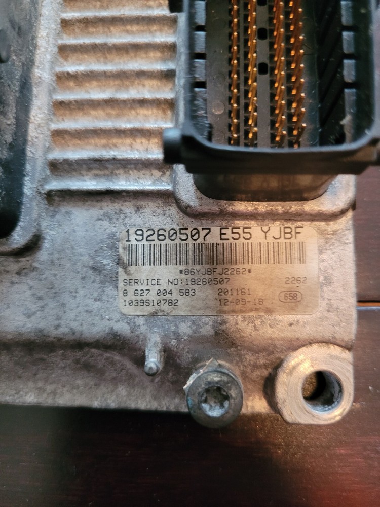 USED 2005 - 2007 Cadillac CTS Engine Control Module (19260507)