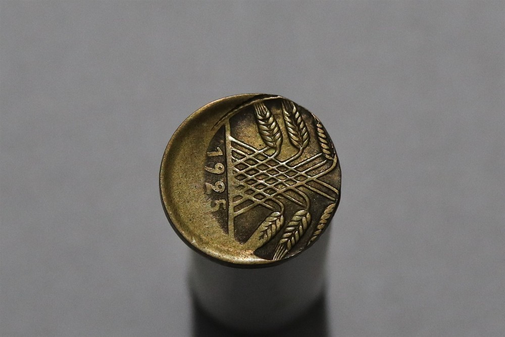 🧭 🇩🇪 GERMANY ERROR COIN WEIMAR OFF CENTRE B88 #K1246