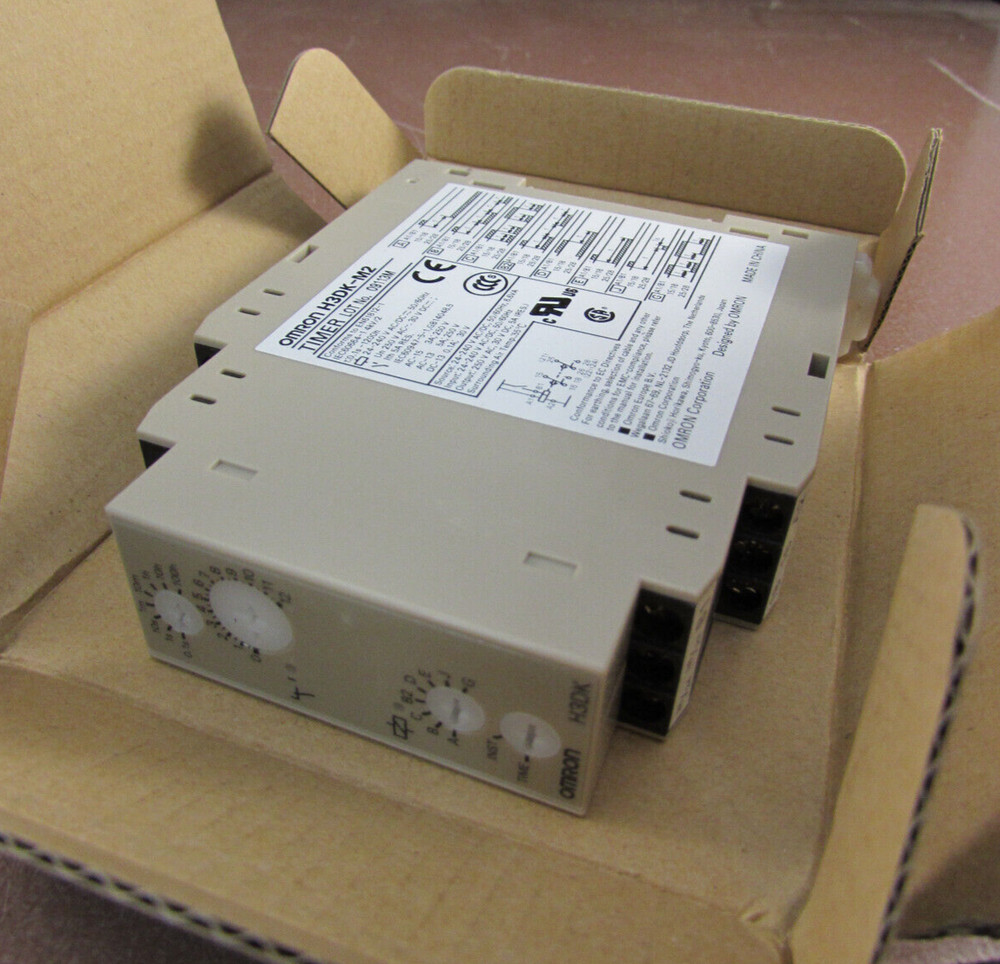 OMRON H3DK-M2 MULTIFUNCTION TIMER RELAY 24-240V AC/DC