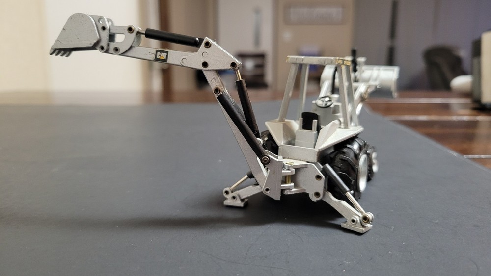 1:50 Scale Diecast CAT 416 Backhoe Loader- SILVER Limited Edition - NZG 285