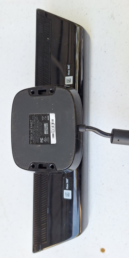 Microsoft LPF-00004 Kinect X BOX 360 Motion Sensor Gaming Controller EX+ w/ Box