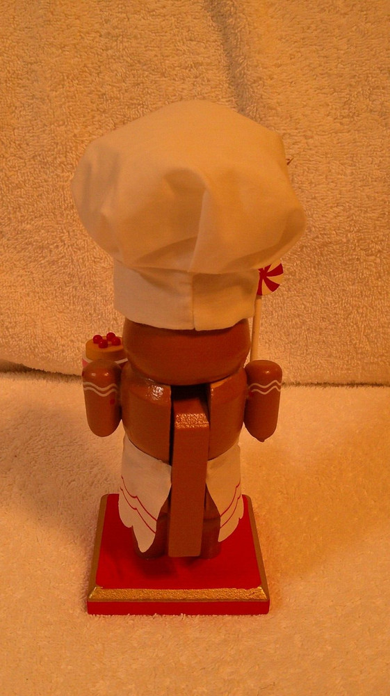 Pastry Chef 7" Tall Nutcracker New No Box Sticker On Bottom