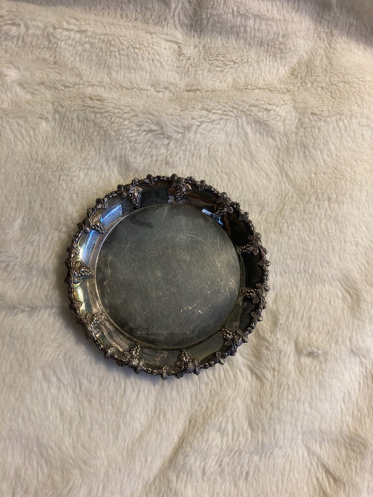 Silver plated Coaster Grape Design 4.5” (W2)