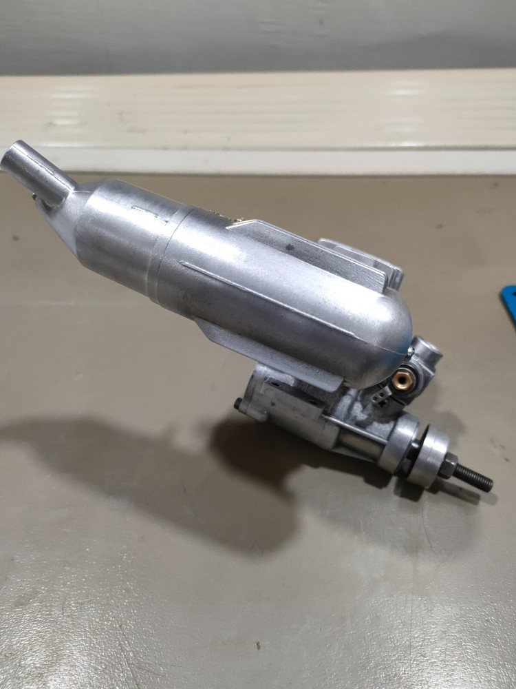 OS Max 46 FX Nitro Airplane Engine 2-Stroke. Tight Compression. OS Engine 46FX