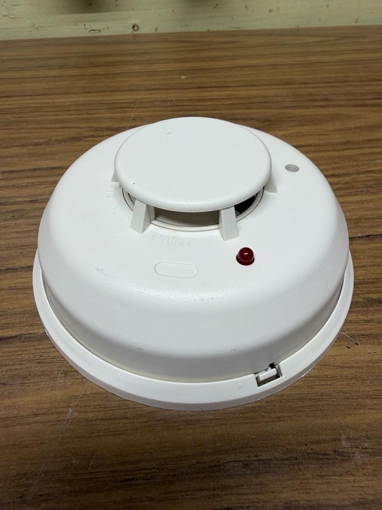 System Sensor 2WTR-B Conventional Smoke Detector Head With Relay & Thermal