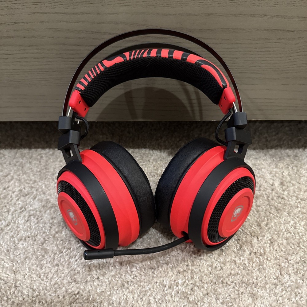 Limited Edition Pewdiepie Razer Nari Ultimate