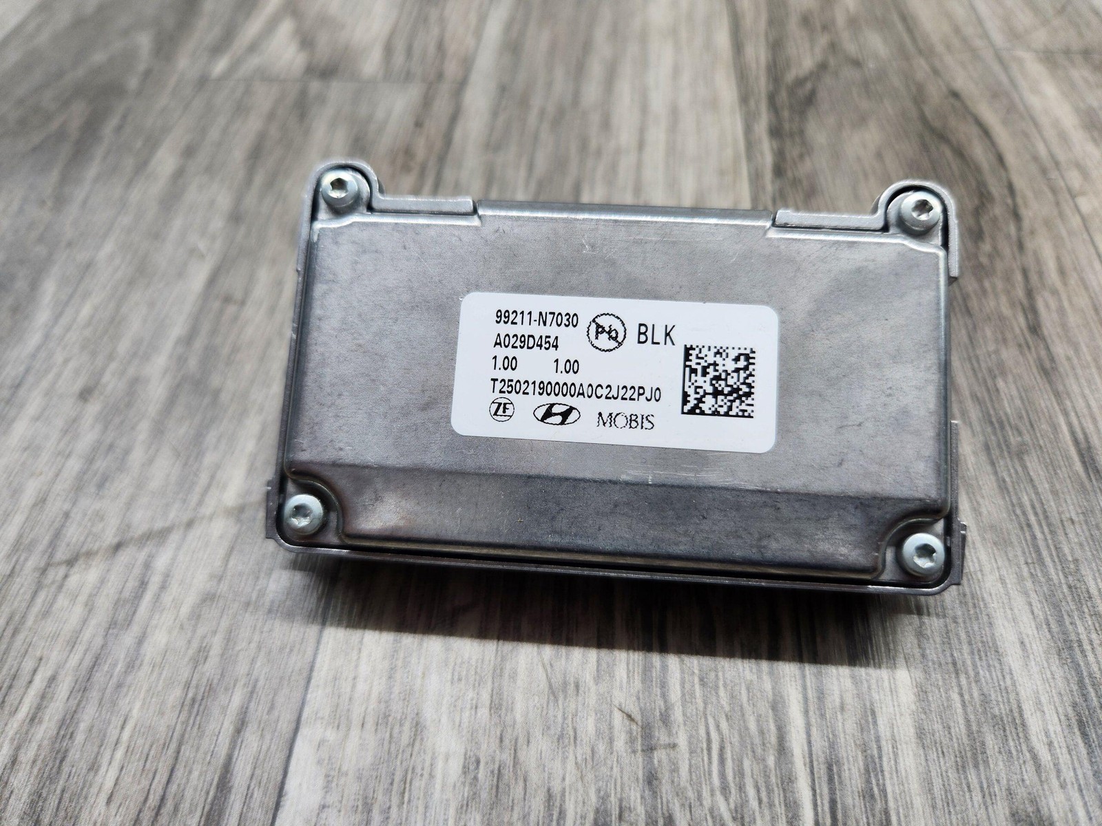 HYUNDAI TUCSON 2025-2026 FRONT WINDSHIELD LANE KEEP ASSIST CAMERA 99211N7030