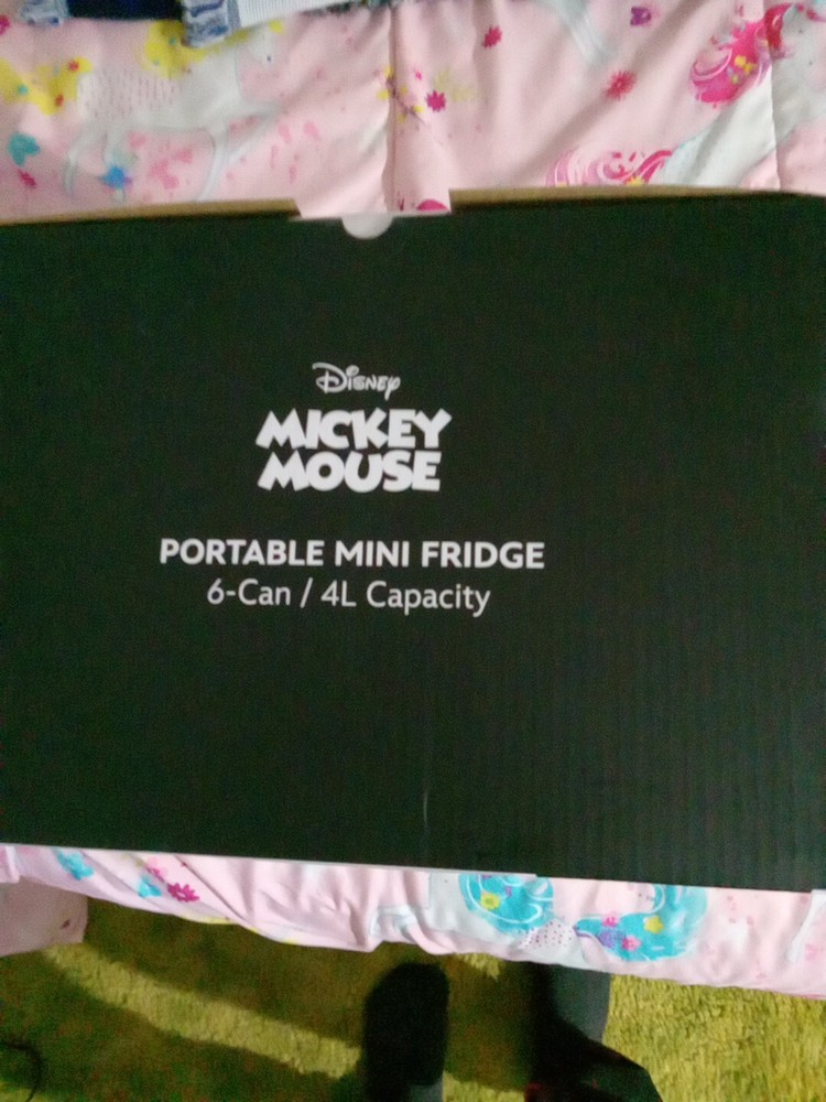 Mickey Mouse 6 Can Mini Fridge New