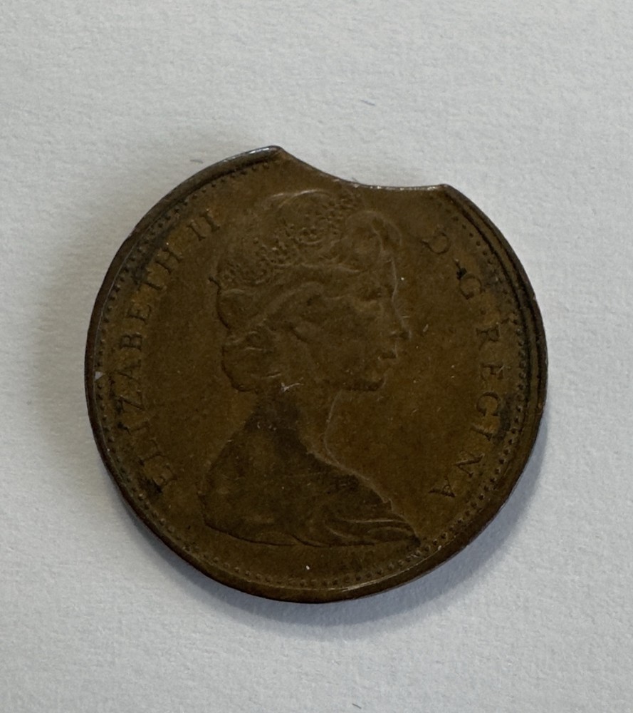Mint Error - 1976 Canada 1 Cent Struck coin