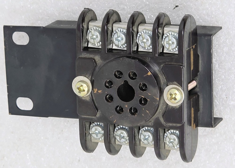 (Altec 15335A Bridging Transformer w/ Socket