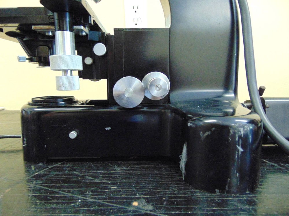Leitz Wetzler Microscopes With Leitz Wetzler 7864 Light Source ~ MR104yy