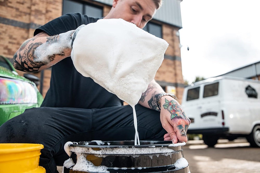 Meguiars X3002 TOWELS/BRUSHES/DUSTER