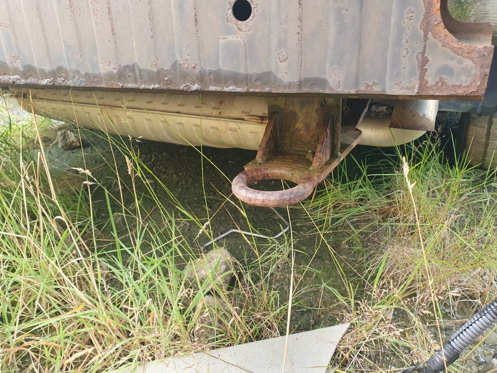 Range Rover L322 towing eye tow bar replacement brackets