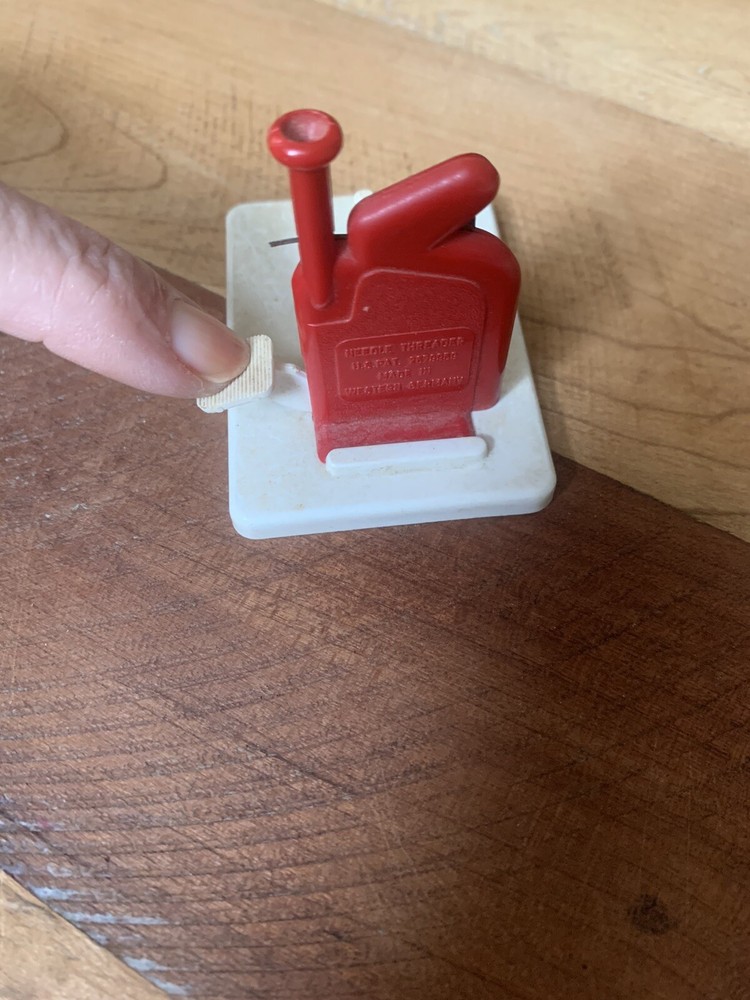Vintage Witch Automatic Sewing Needle Threader