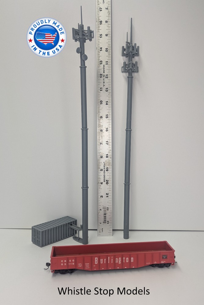 HO-Scale Cell Towers (2)