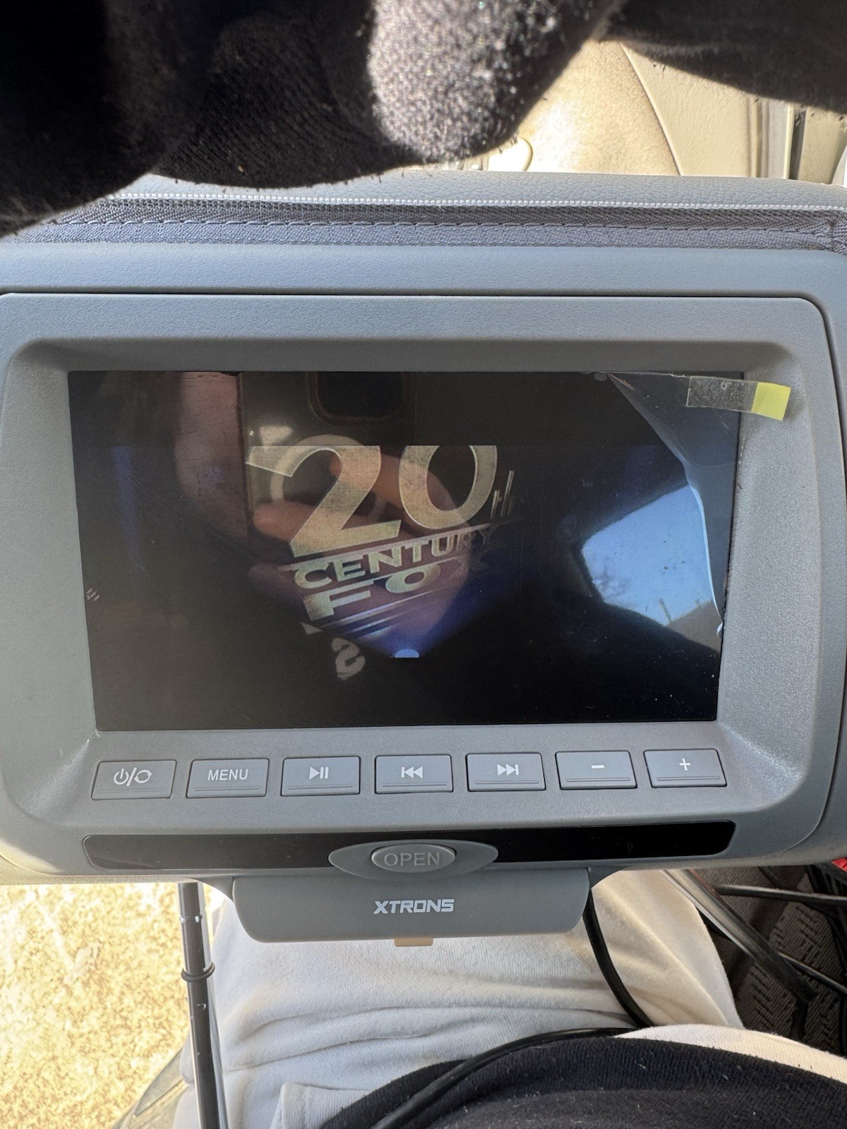 2 XTRON 7” Headrest HD TV Monitors With DVD Players USB/SD For UNIVERSAL Works