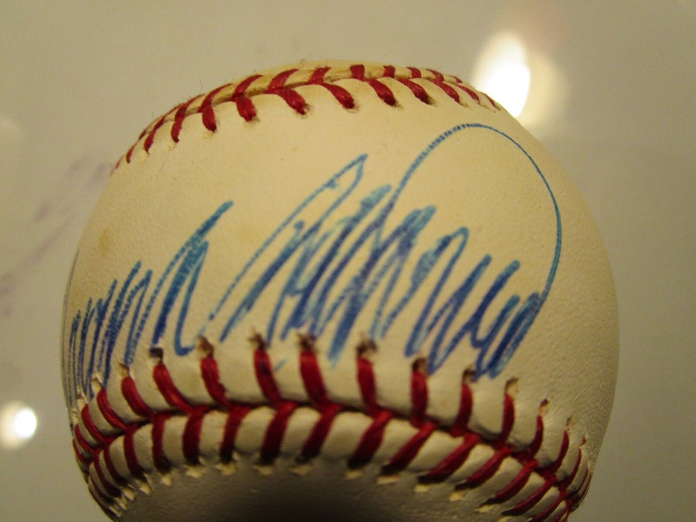 Frank Robinson Signed Autographed MLB Baseball Reds-