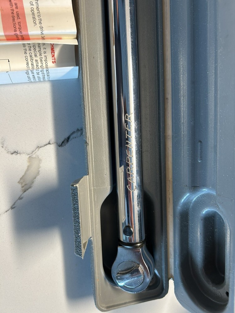 Digital Torque Wrench with Case & Instructions