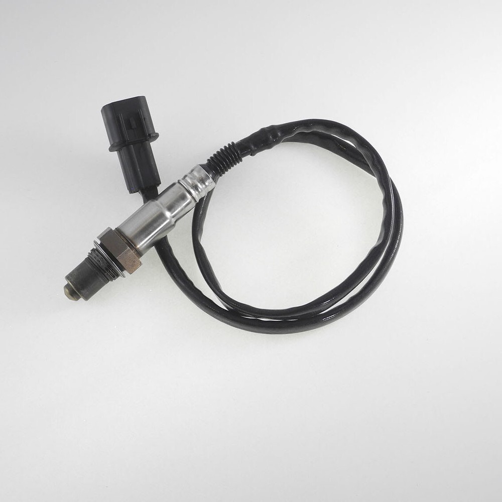 Lambda Oxygen Sensor Down or Upstream For 1993-1995 Toyota Land Cruiser 13081