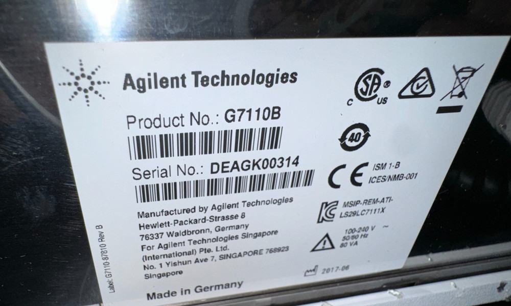 Agilent Technologies 1260 Infinity II HPLC Isocratic Pump G7110B # 17672