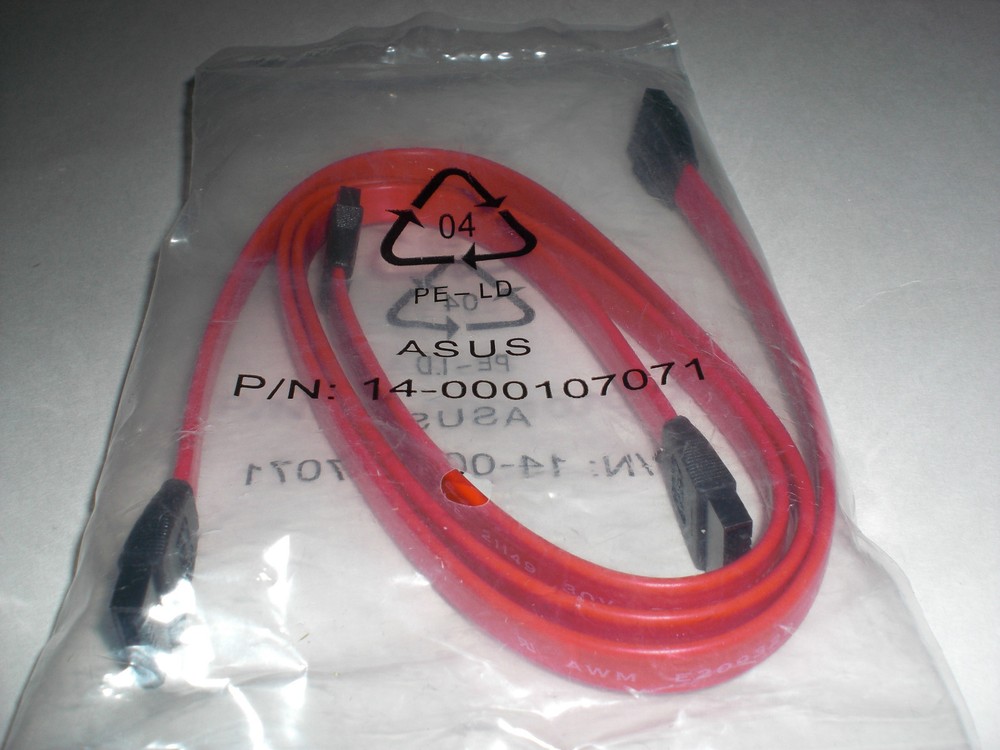 ASUS SATA 14-000107071 Cables