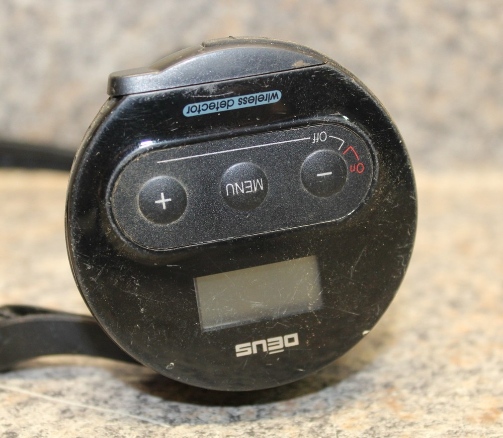 Deus XP Metal Detector