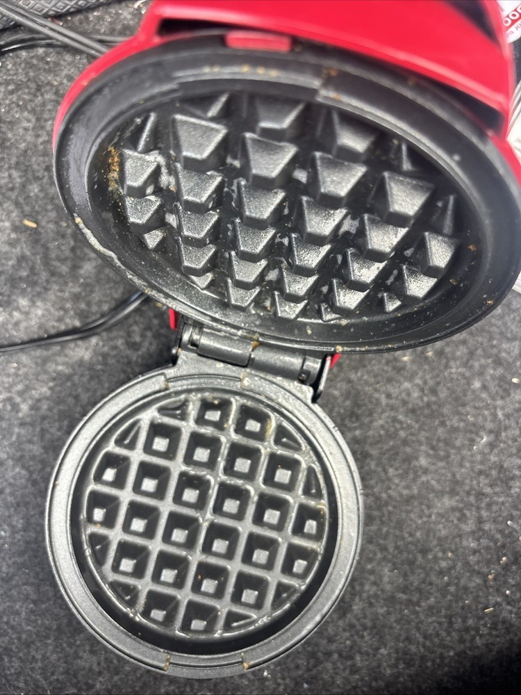 Dash Mini Maker Grill – Red (Used, Great Condition)