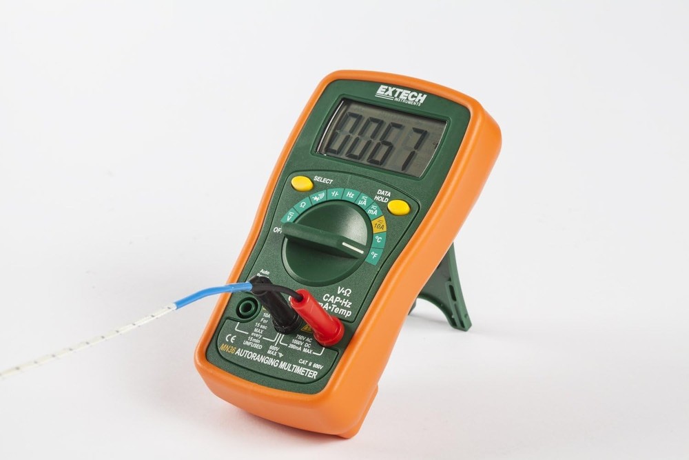 Extech MN36 MiniTec Autoranging Digital Mini Multimeter - 600 V AC/DC, Green