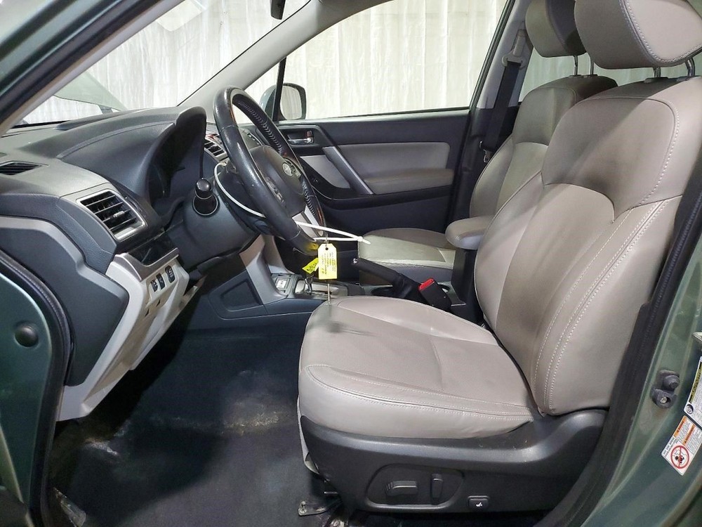 FORESTER 2018 Glove Box 2129551