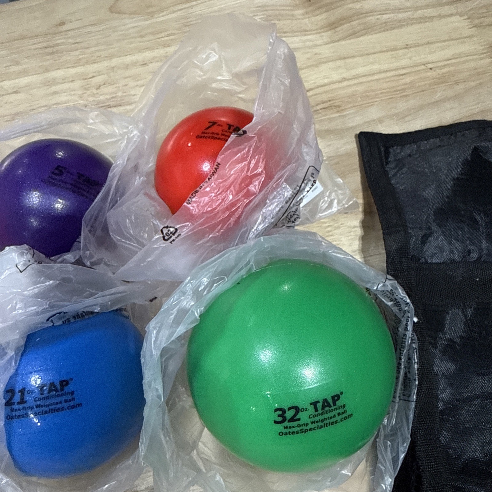 Tap Conditioning Max-Grip Weighted Plyo Ball - Set of Six Baseball Training New