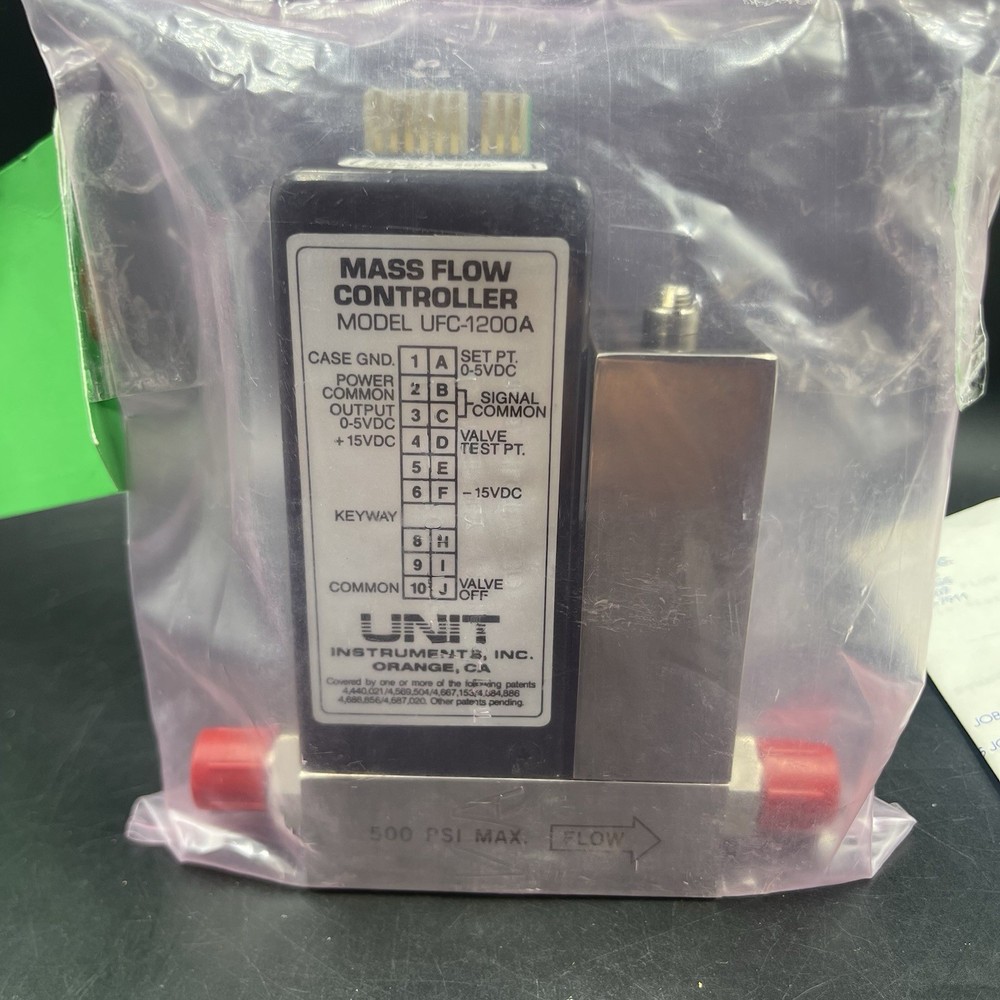 Unit Instruments UFC-1200A Mass Flow Controller 50 SCCM Read Description C Pics