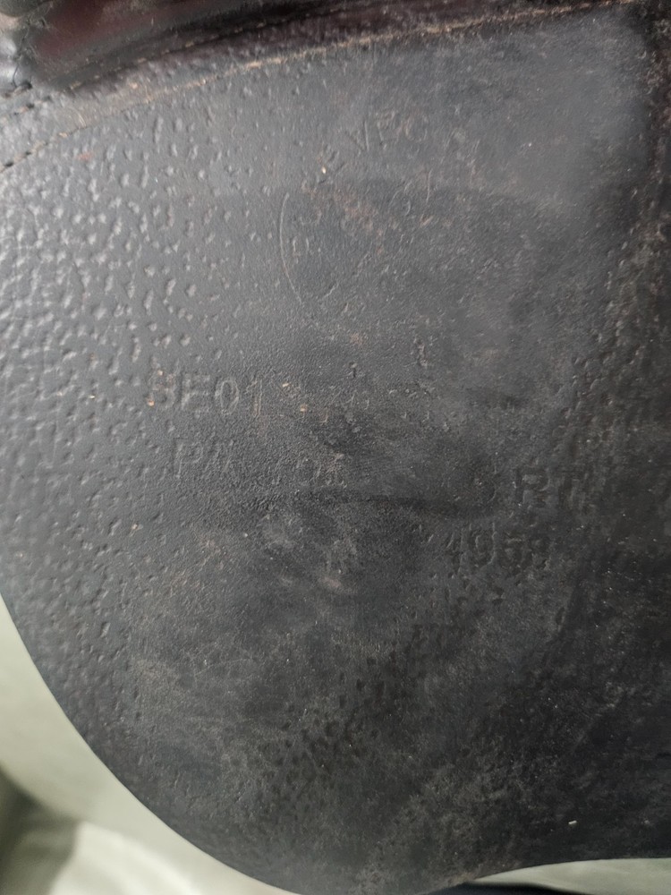 CDW SE01 16.5" JUMPING SADDLE