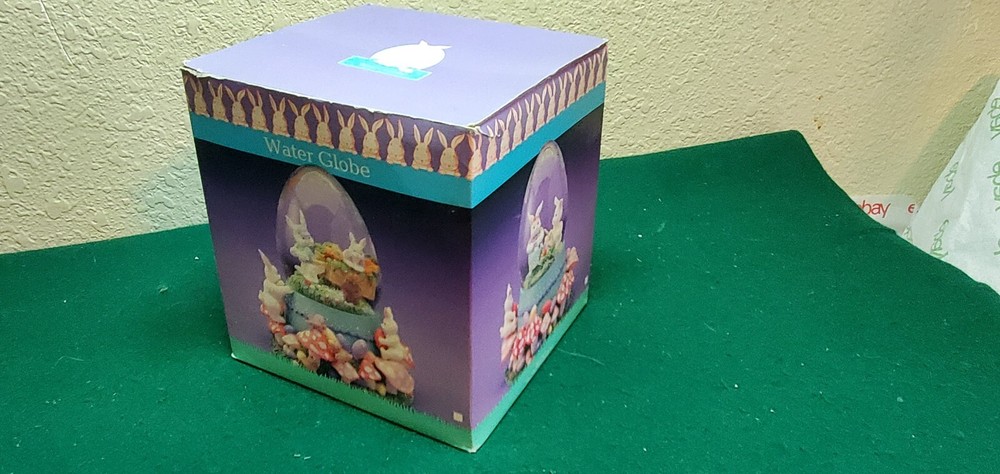 Collectible Easter Spring Egg Water Globe, Sold at Kohls, pre-owned