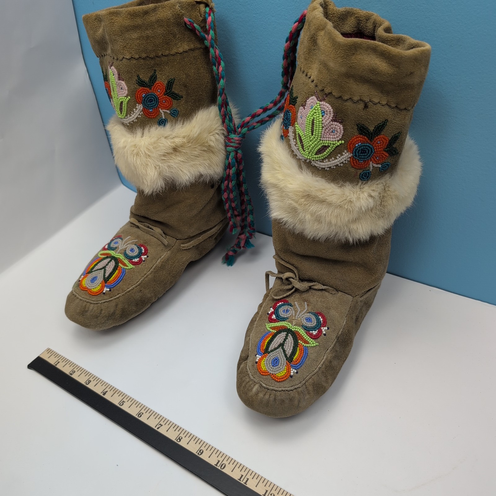 Vintage Beaded Mukluks Moccasin Boots Fur Trim Native American Plains Region