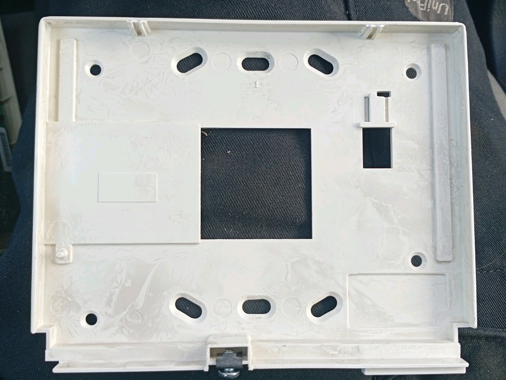 DSC MAXSYS LCD keypad with panic buttons