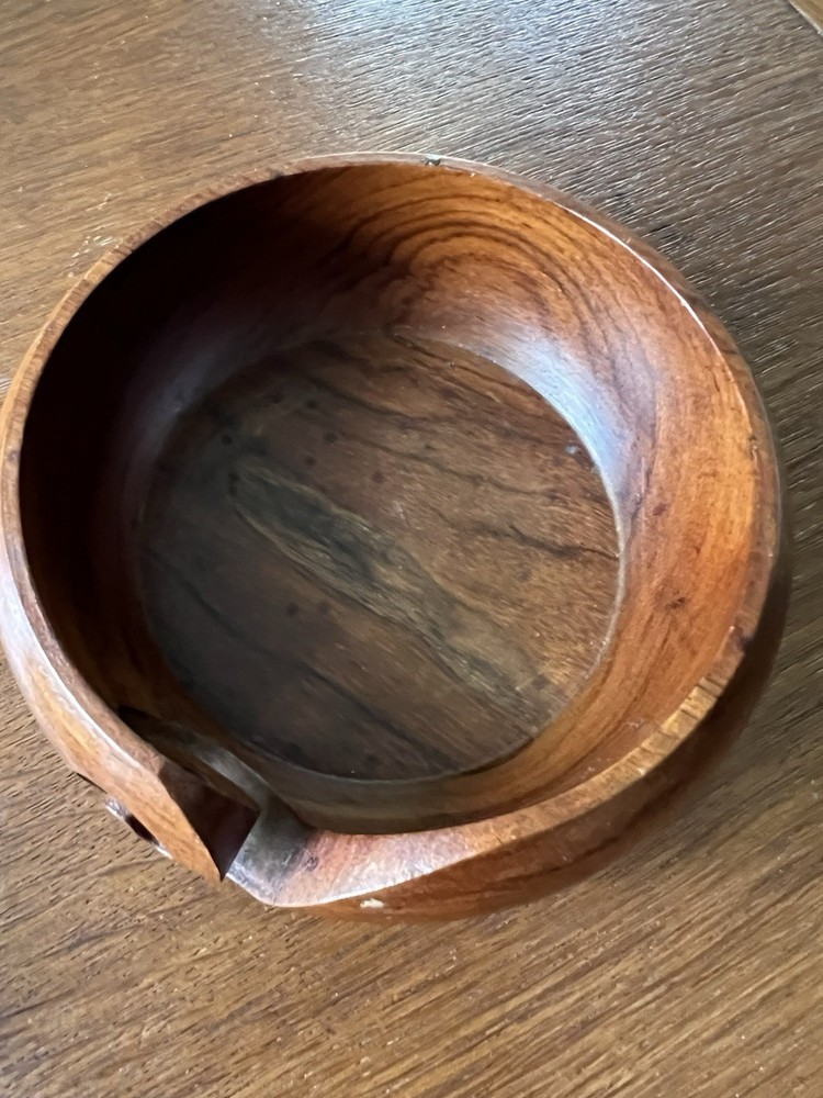 Wooden yarn bowl