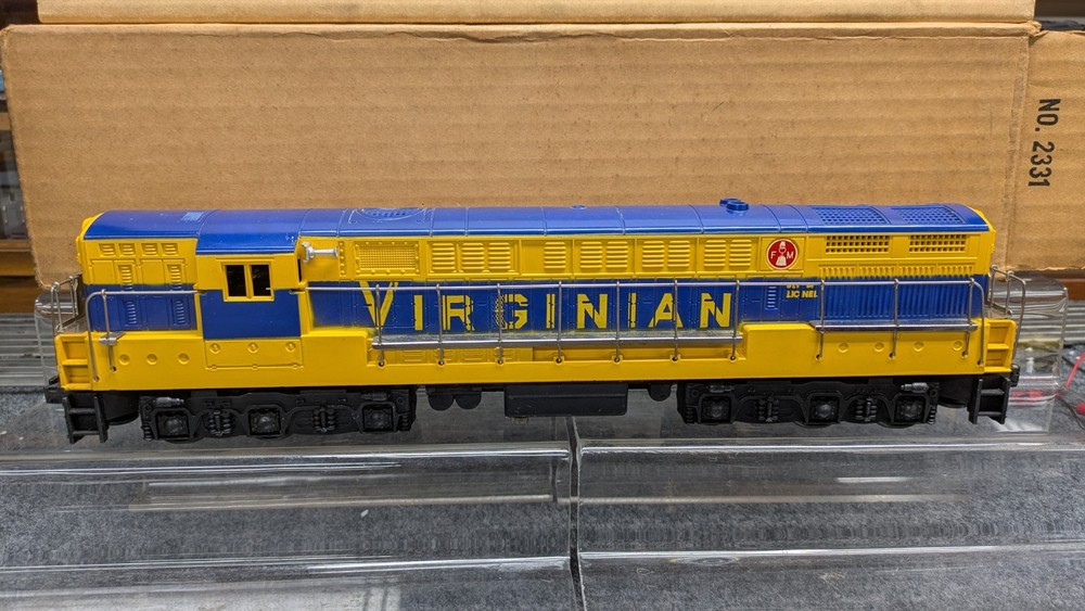 Lionel Postwar 2331 Virginian FM Trainmaster with Original Box & Insert - Tested