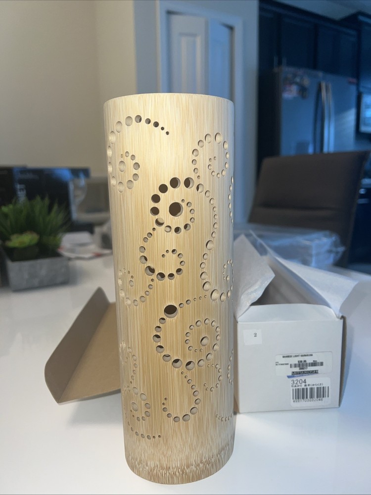 Bamboo Light Karakusa