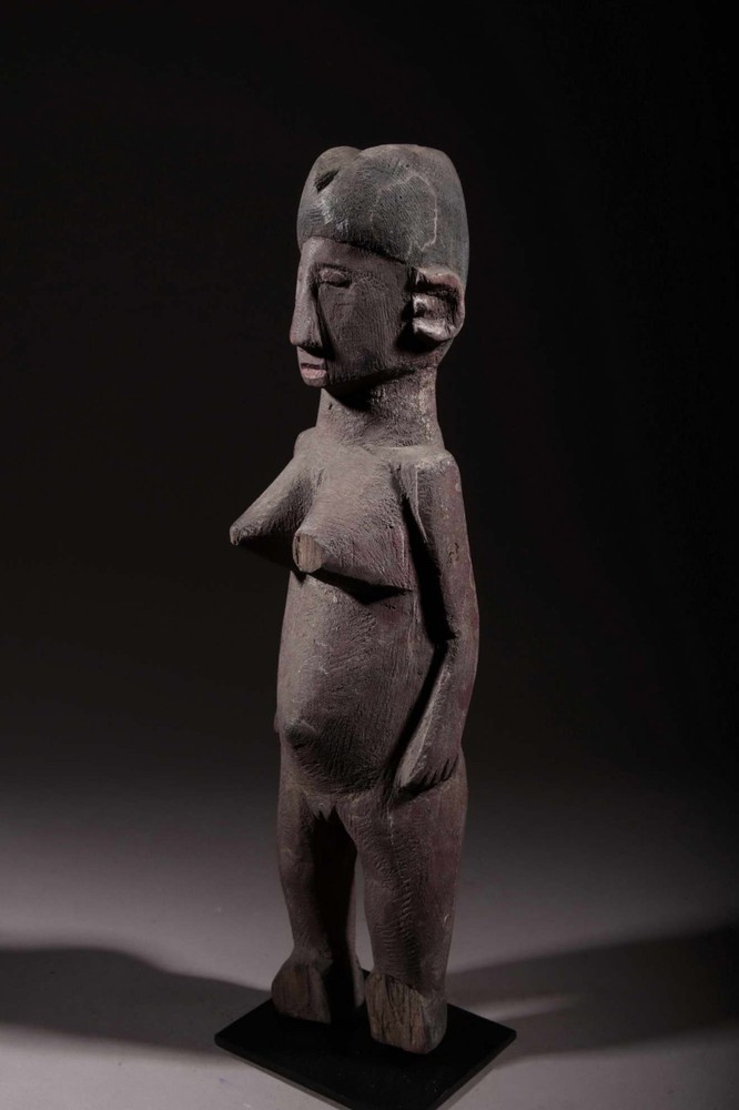 Statue Exceptionally 2610