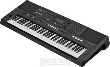 Yamaha PSR-E483 61-key Portable Keyboard