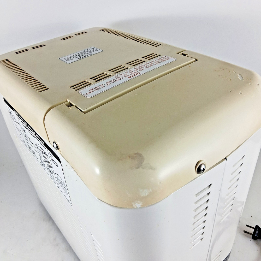 Zojirushi BBCC-N15 Automatic Bread Maker Machine Tested Works READ