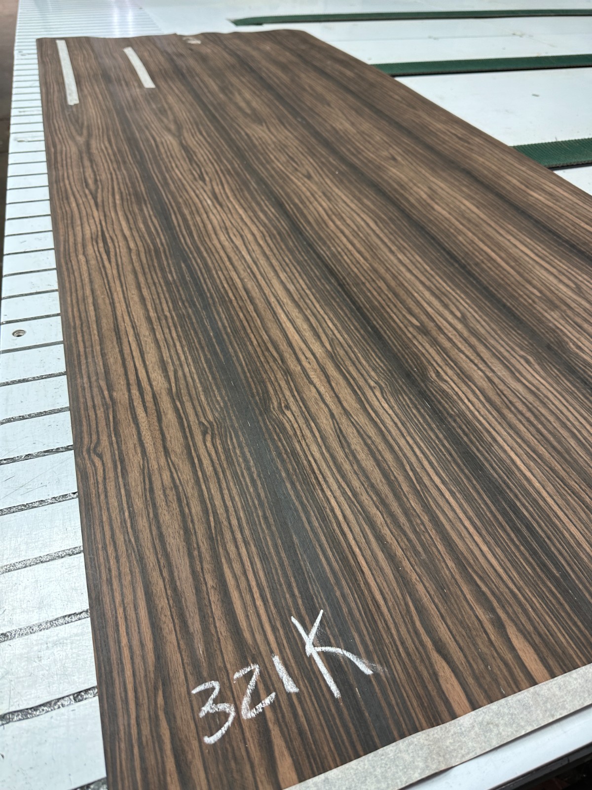 MACASSAR EBONY Paperbacked Wood Veneer 64'' x 30'' 321K